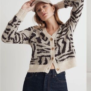 Madewell V-Neck Cardigan in Abstract Animal